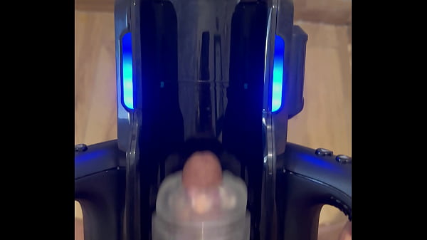 MASTURBADOR MASCULINO INTENTANDO NO VENIRME EN VELOCIDAD ALTA